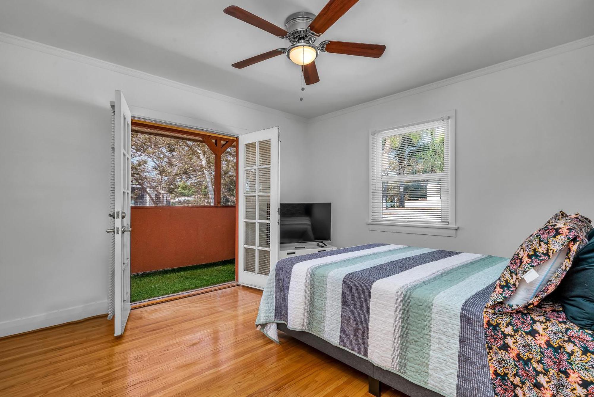 Luxury Two Story 2-bedroom & Office Near West Hollywood Apartamento Los Angeles